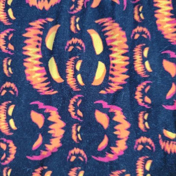 LuLaRoe Black and Orange Halloween Jack-O-Lantern Buttery Soft Leggings One Size - Picture 11 of 16
